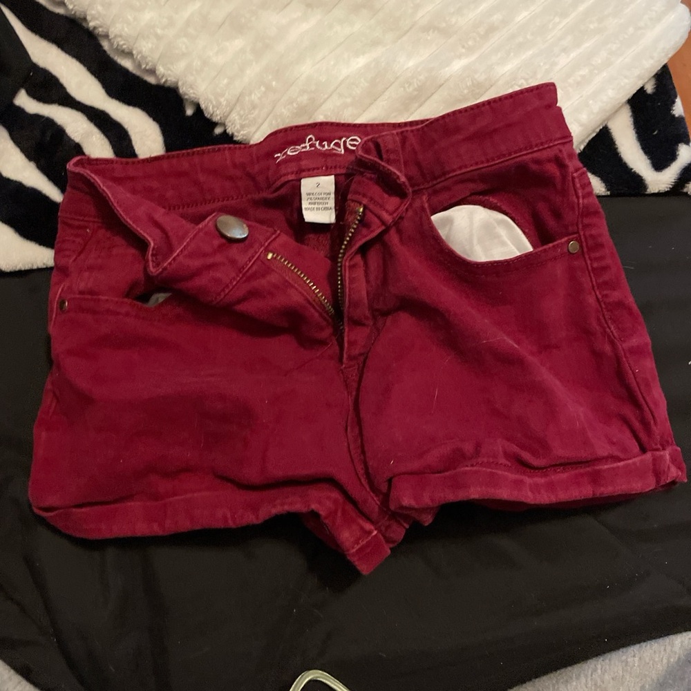 Super cute red shorts